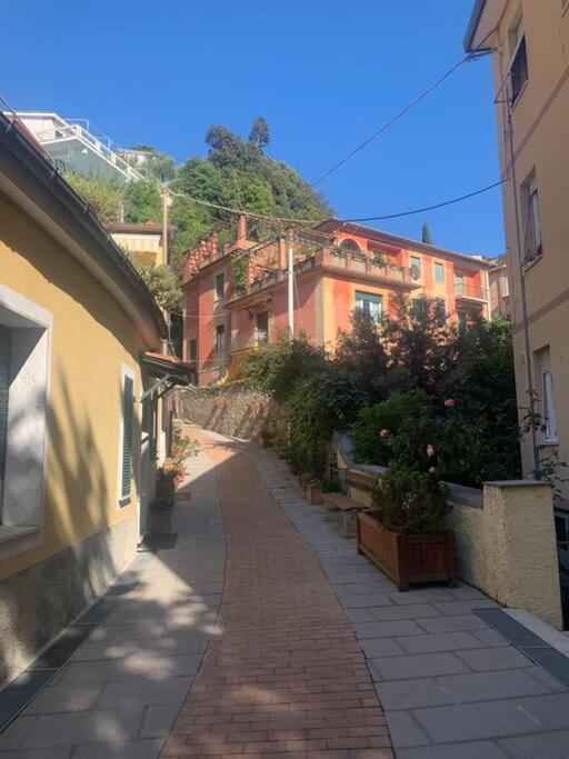 Cozy Beach House With Nice Garden, Basic Feel Apartamento Bonassola Exterior foto